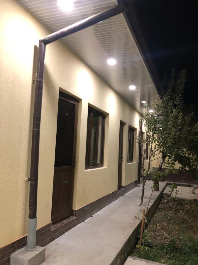 Дом Отель Бадамзар Tashkent Luaran gambar
