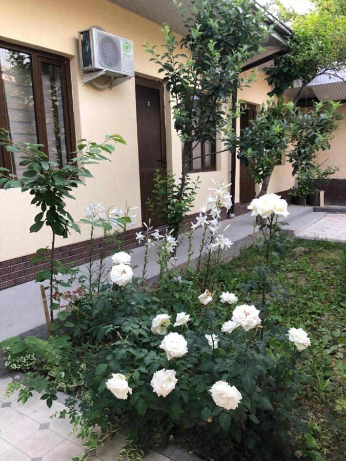 Дом Отель Бадамзар Tashkent Luaran gambar