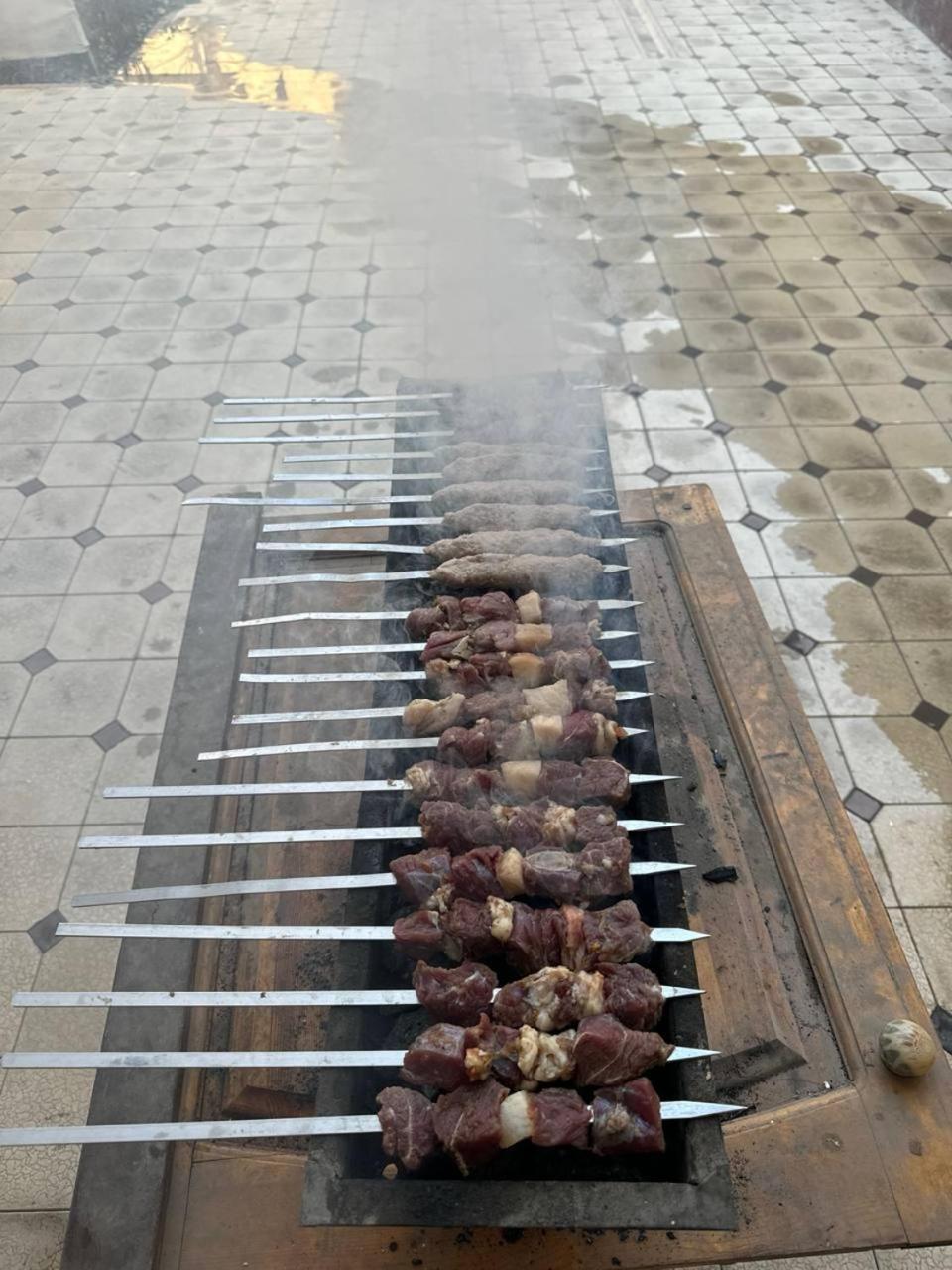 Дом Отель Бадамзар Tashkent Luaran gambar