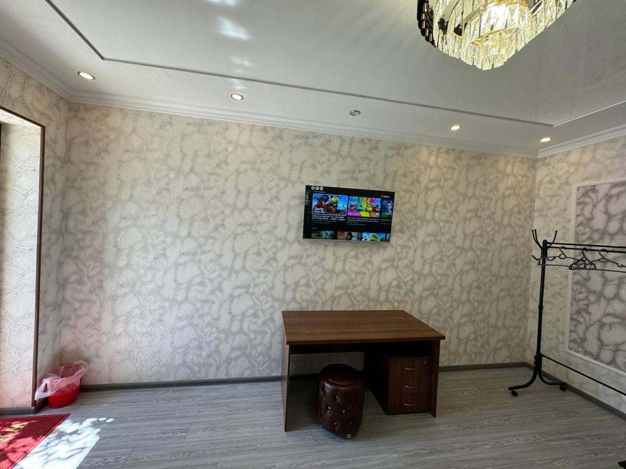 Дом Отель Бадамзар Tashkent Luaran gambar